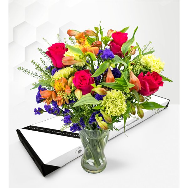 Bright Meadow – Letterbox Flowers – Letterbox Flower Delivery – Letterbox Flowers UK – Send Letterbox Flowers