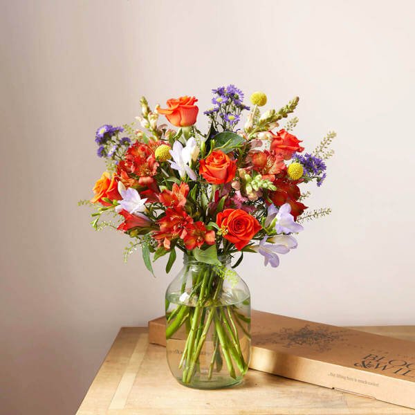 Flowers - Letterbox Flowers - Flower Delivery - Send Flowers - Alstroemeria - Freesia - The Evie
