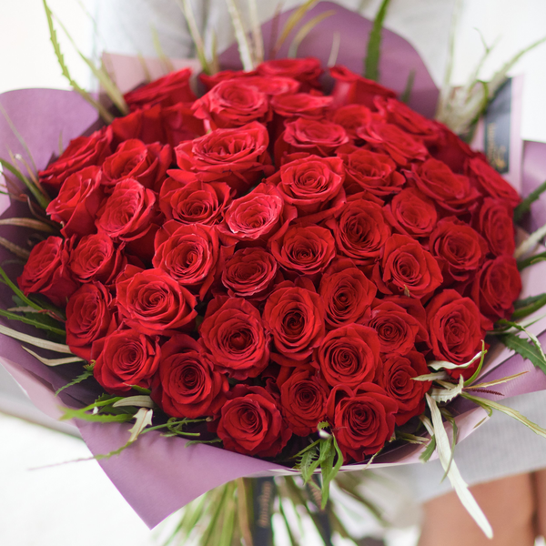 Dazzling 50 Large-headed Red Rose Bouquet