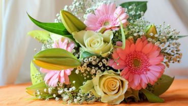 £8 off all bouquets over £35 at Blossoming Gifts only – Blossoming Flowers and Gifts Voucher Code